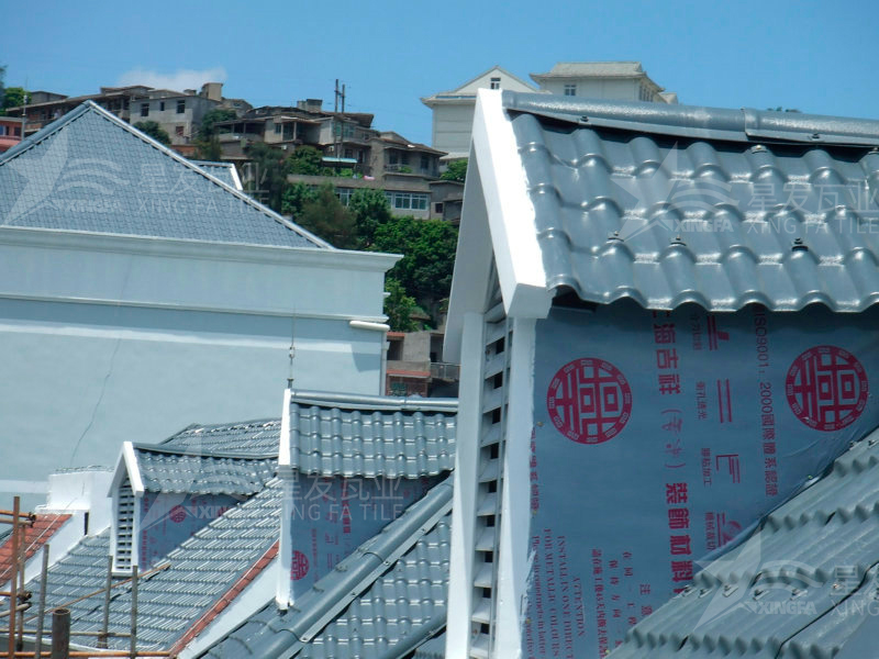 泸州市面上的树脂瓦价格大概多少钱一平方呢？
