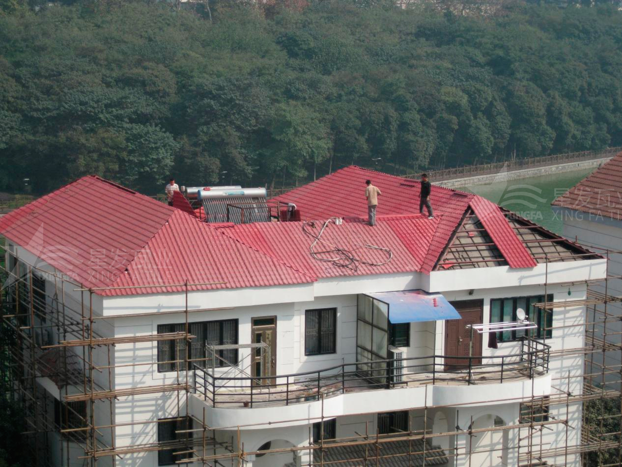 当选用泸州合成树脂瓦作为屋面瓦时，搭建前需要特别考虑的6个问题！